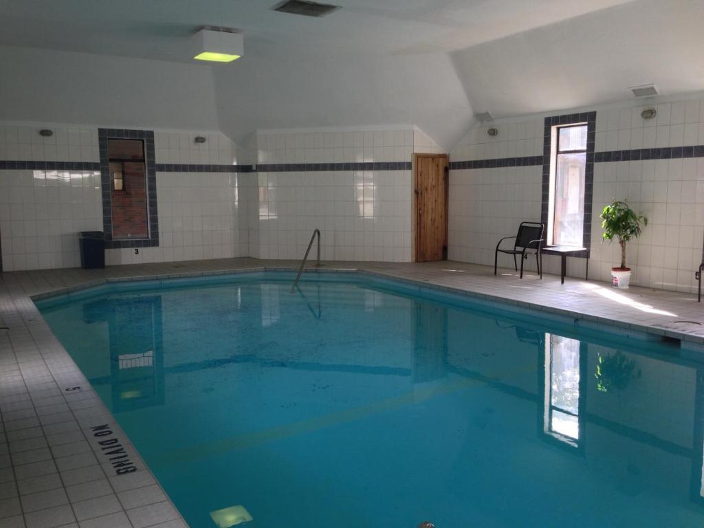 North Pointe Inn And Suites 킬로나 외부 사진